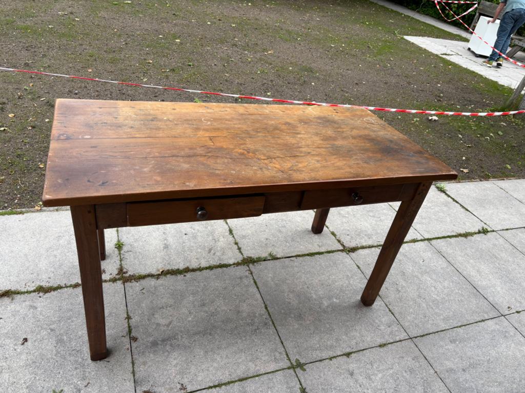 Antiek bureau tafel, Ophalen