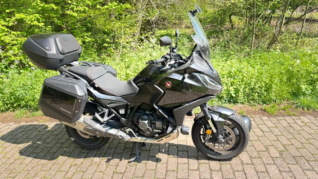 Honda NT1100 DCT 2023 - Volledig uitgerust, 1e eigenaar, 2 cilinders, Motorrijbewijs A, Gebruikt, Particulier