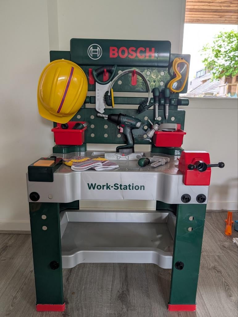 Bosch Work-Station Speelgoed Werkbank met Accessoires, Ophalen, Zo goed als nieuw, Bouwen, Met geluid