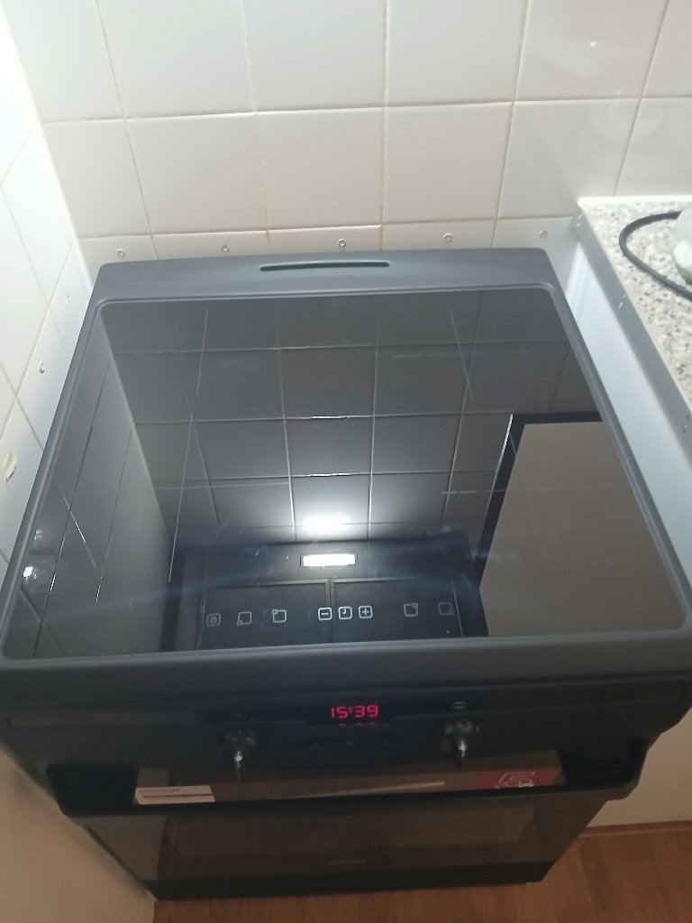 Oven met kookplaat, Witgoed en Apparatuur, Fornuizen, Ophalen, Warmhoudplaat, Nieuw, 4 kookzones