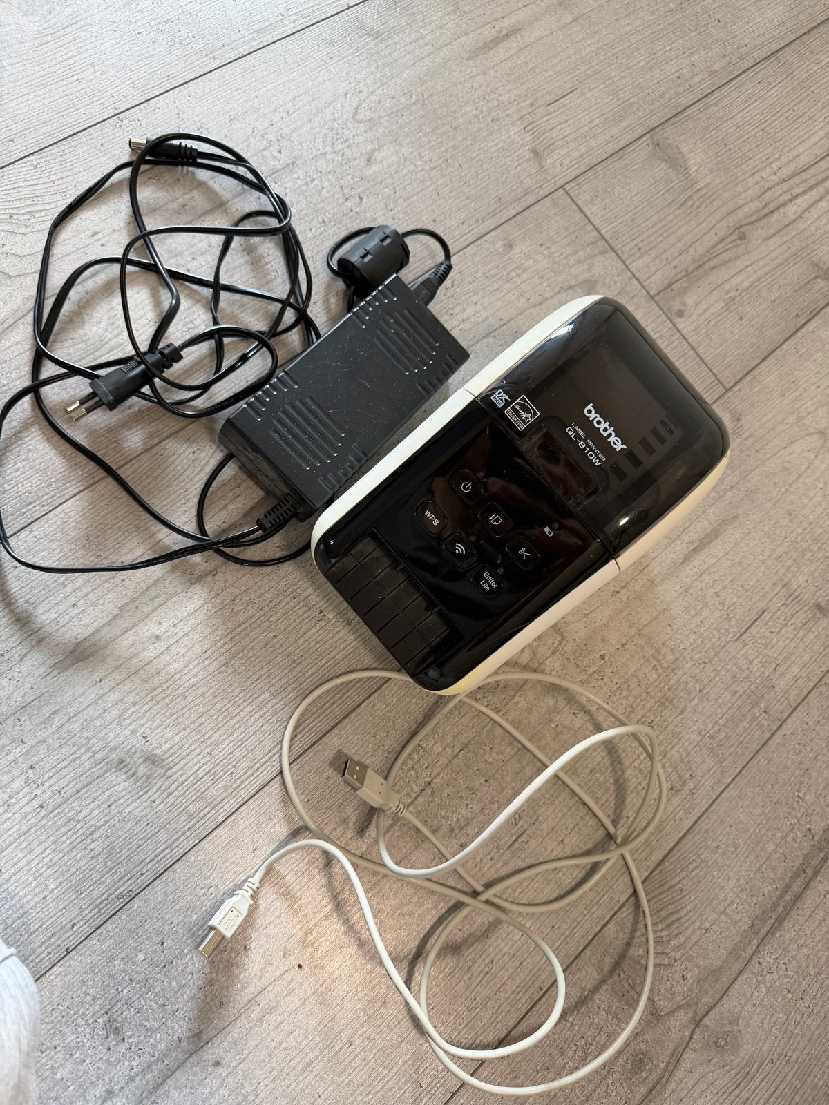 Brother QL-810W Labelprinter - Draadloos en Snel, Ophalen, Zo goed als nieuw, Etiket