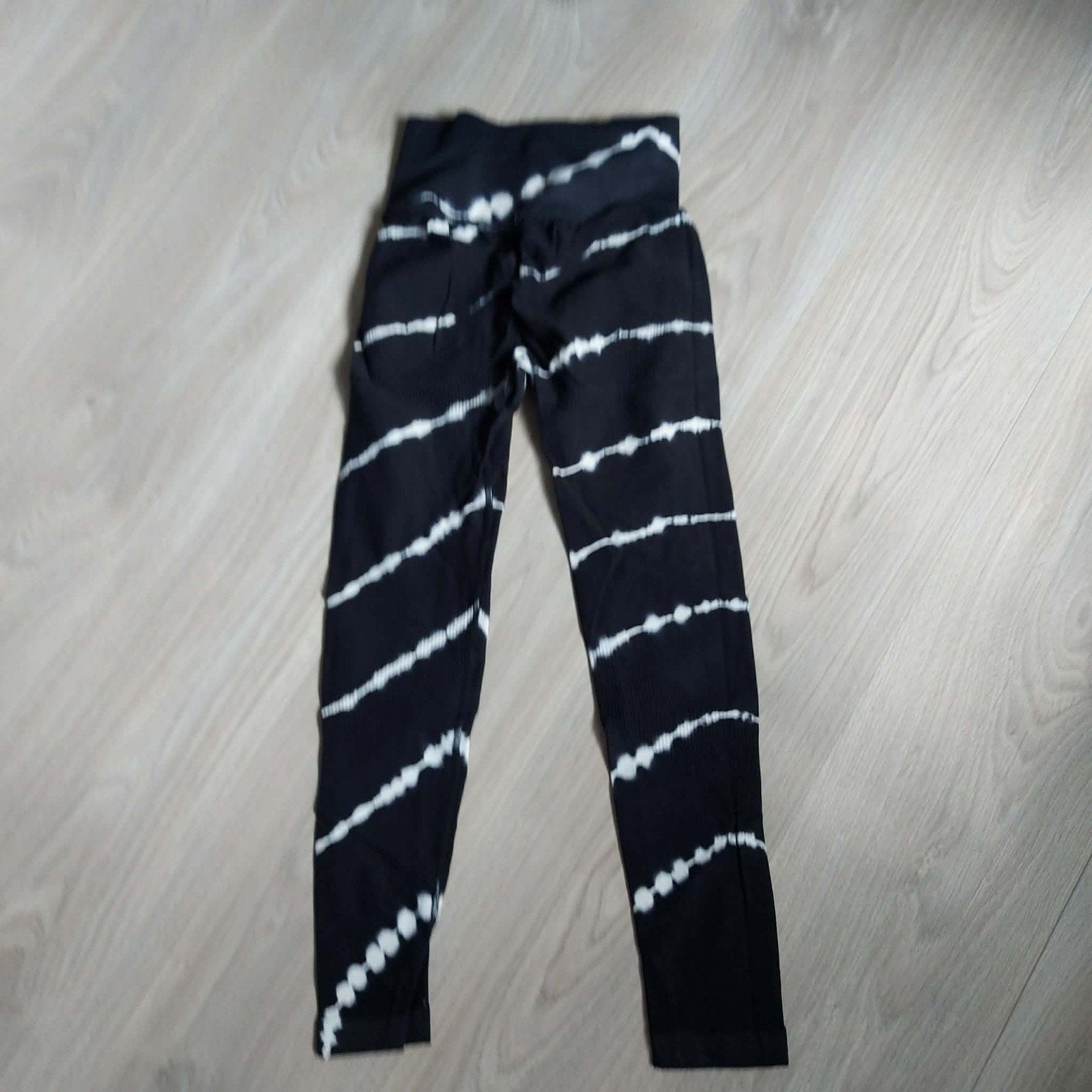 Zwarte legging met tie-dye strepen maat S, Legging, Maat 36/38 (S), Zwart, Ophalen of Verzenden
