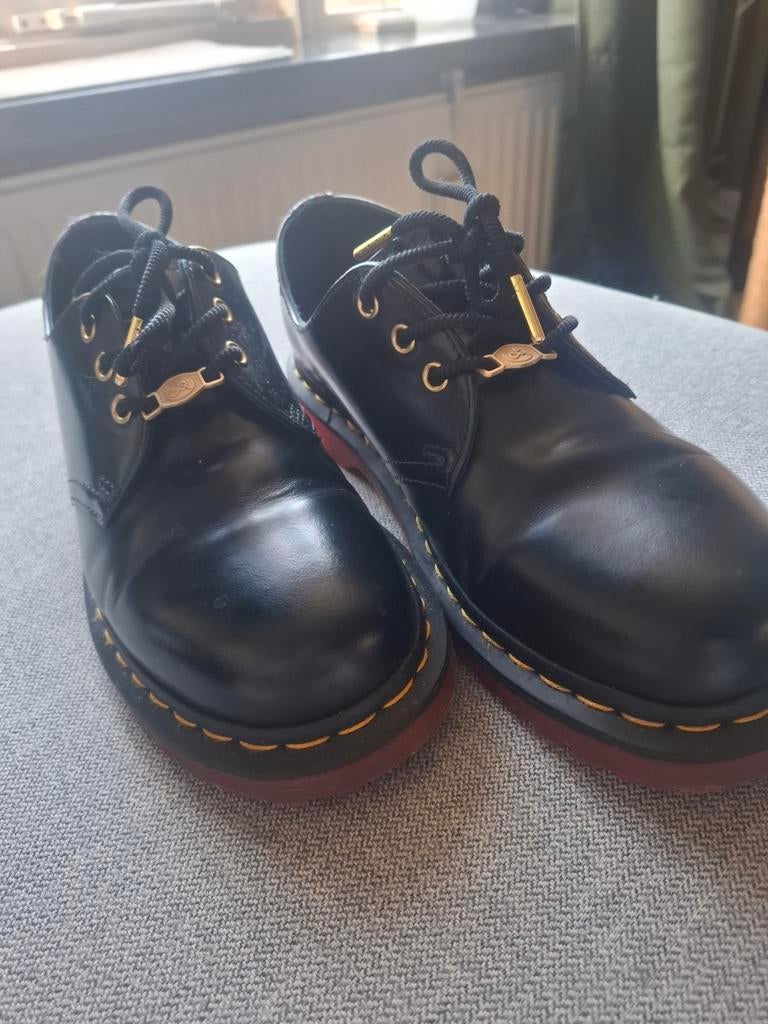 Dr martens, Zwart, Boots, Ophalen of Verzenden, Zo goed als nieuw