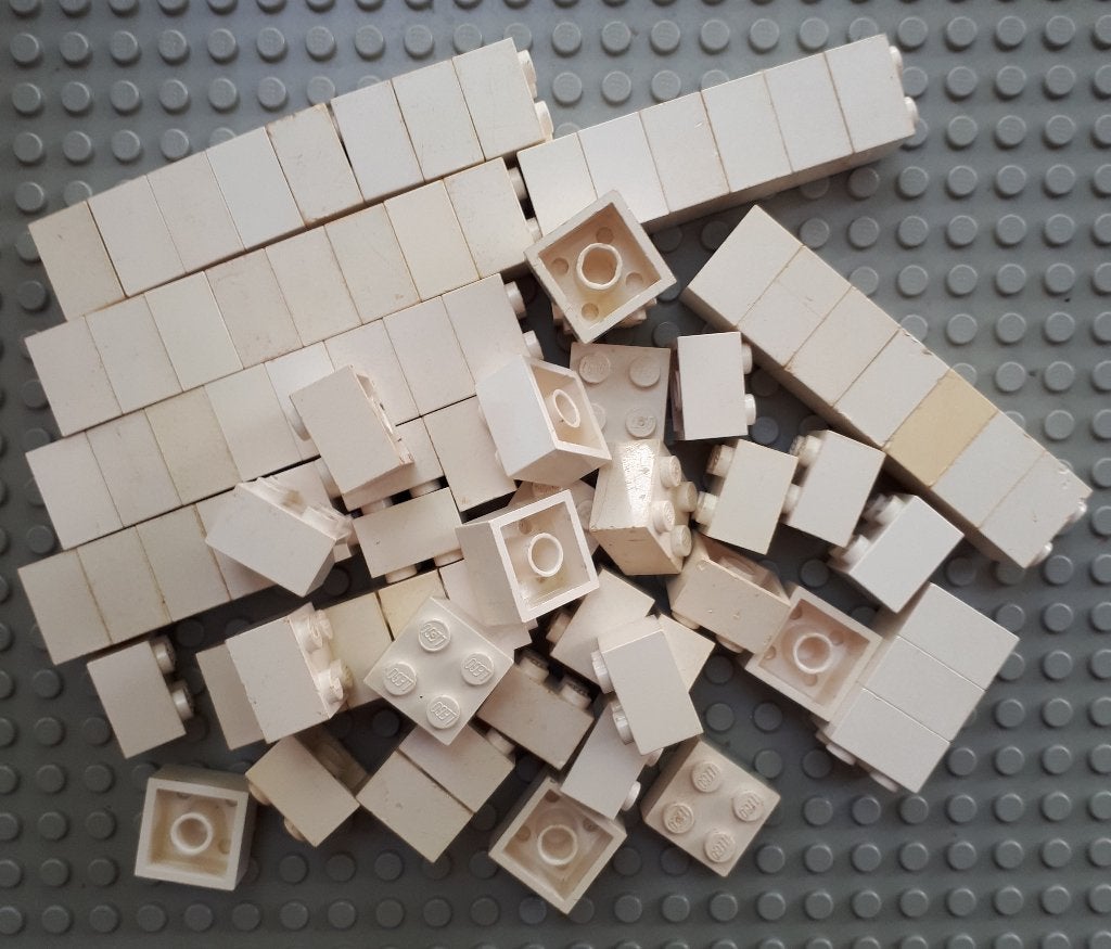 3003old (8) white ca 82x Brick 2 x 2 without Inside Supports, Ophalen of Verzenden, Gebruikt
