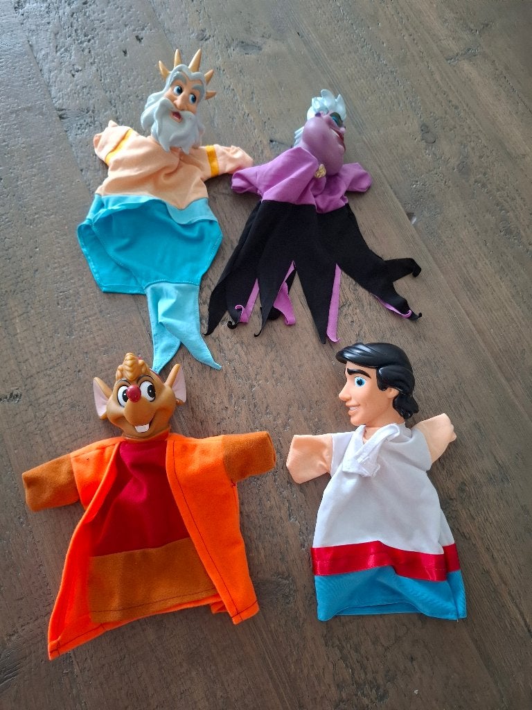 4 AH Disney handpoppen – De Kleine Zeemeermin & Assepoester, Ophalen of Verzenden, Gebruikt, Overige typen