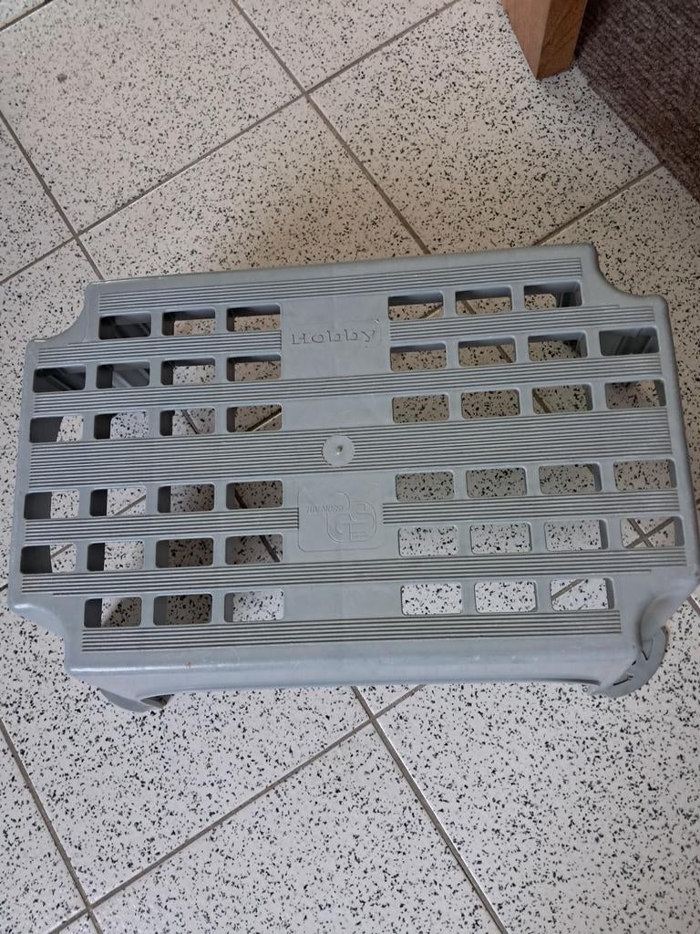 Caravanopstapje Hobbie  48x28cm grijs, Doos, Minder dan 35 cm, Minder dan 50 cm, Ophalen of Verzenden