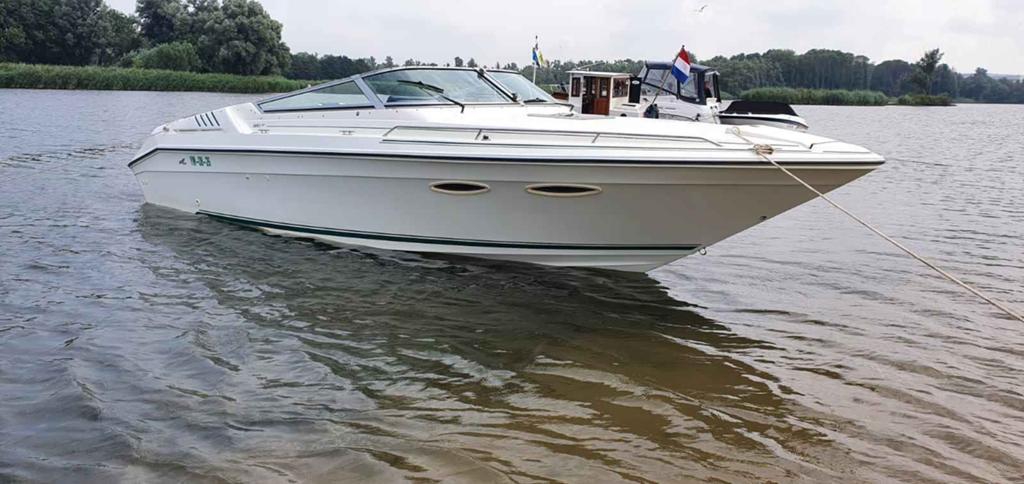SeaRay 260 Ov Speedboot 2x 225PK + Trailer NIEUWSTAAT, Gebruikt, -, Benzine, -