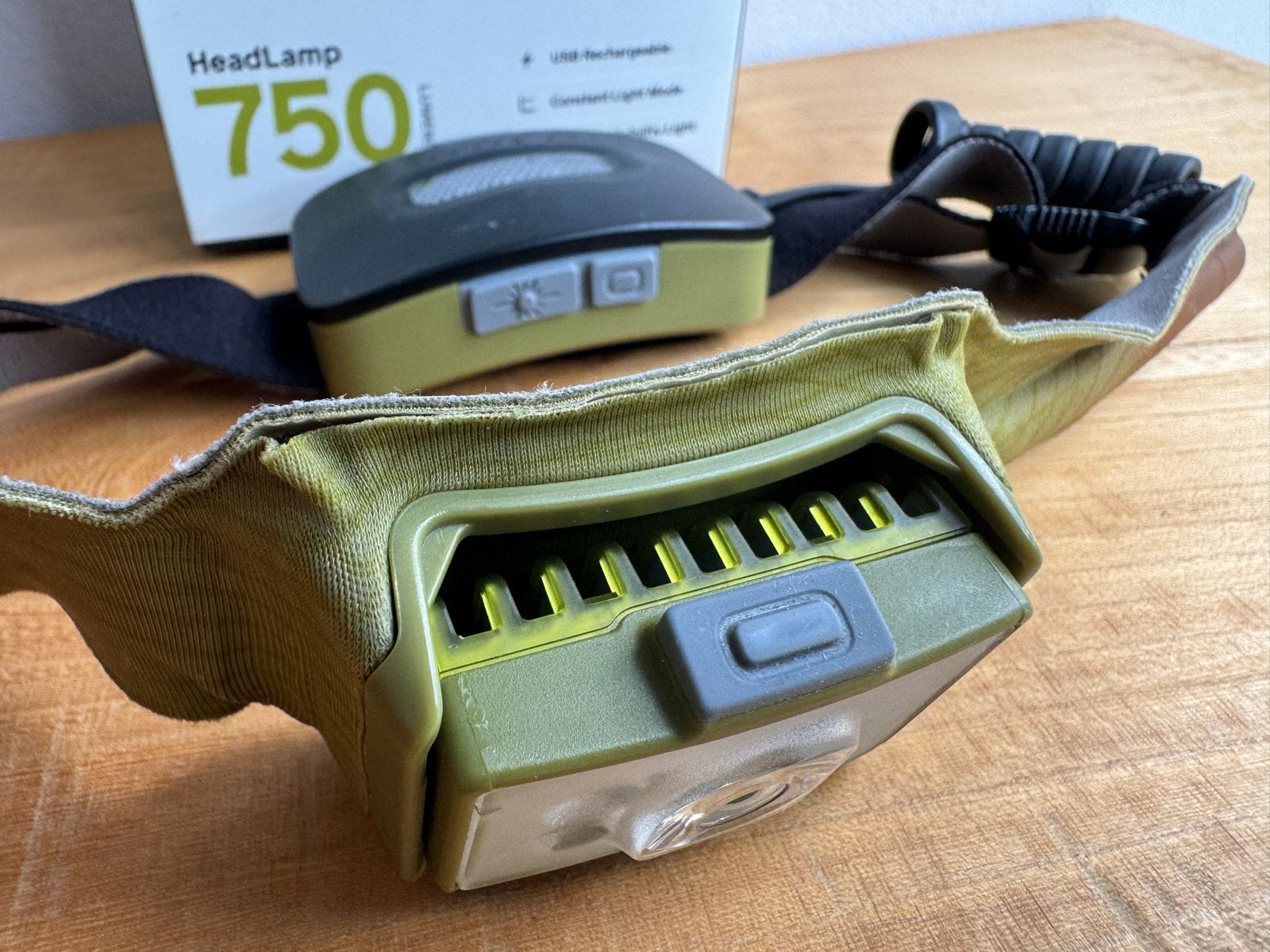 BioLite HeadLamp 750 Hoofdlamp - Groen/Zwart - Oplaadbaar, Ophalen of Verzenden, Zo goed als nieuw, Accu