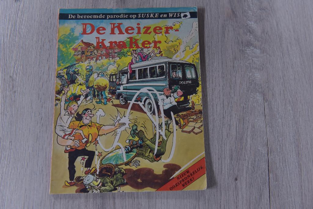 DE KEIZER KRAKER - NIEUW OORSPRONKELIJK WERK twee kleuren, Boeken, Eén stripboek, Verzenden, Zo goed als nieuw