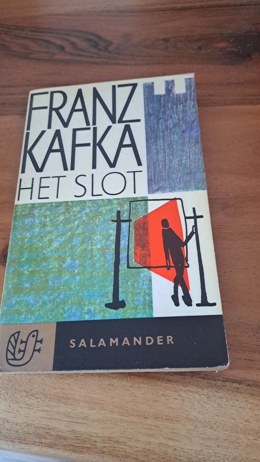 Franz Kafka - Het Slot (Salamander), Boeken, Ophalen of Verzenden, Gelezen, Franz Kafka, Nederland