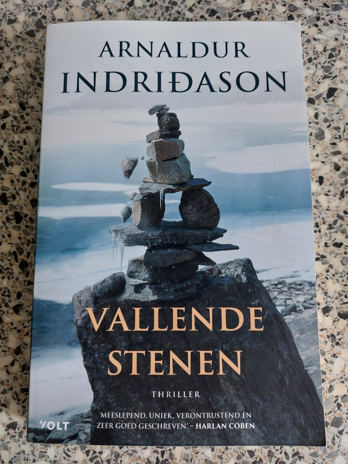Arnaldur Indridason - Vallende stenen, Ophalen, Zo goed als nieuw, Arnaldur Indridason