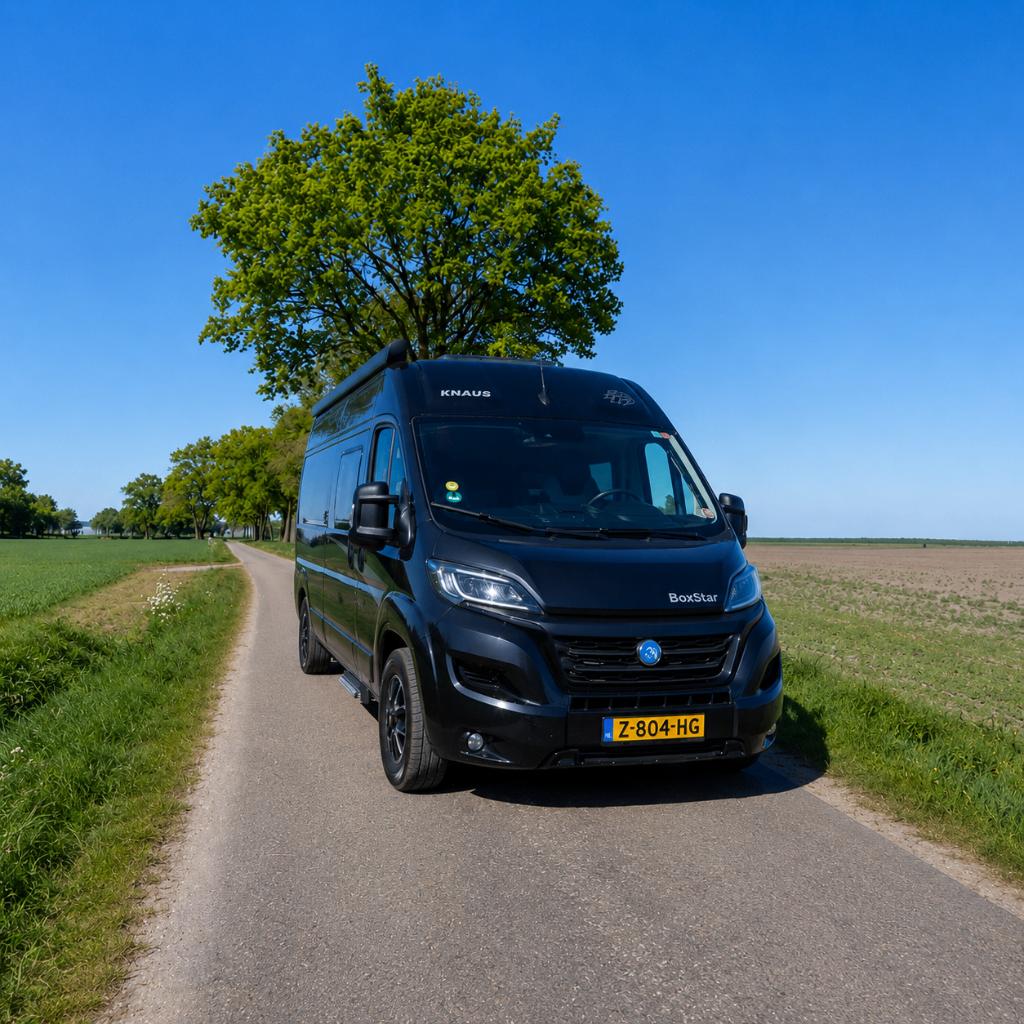 Knaus Boxstar 600 Pro DWARSBED Bj 2023 LUXE Buscamper, Caravans en Kamperen, Campers, Fiat, Koelkast, Knaus, Bedrijf