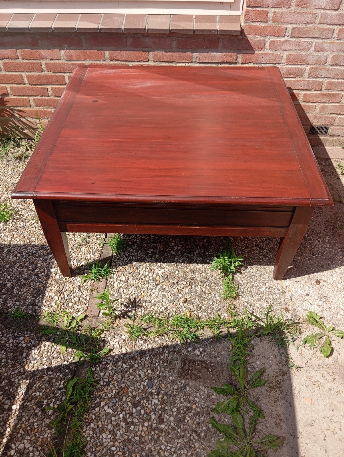 Mooie tafel met lades, ophalen in Lelystad, Gebruikt, 50 tot 75 cm, Ophalen of Verzenden, Rechthoekig