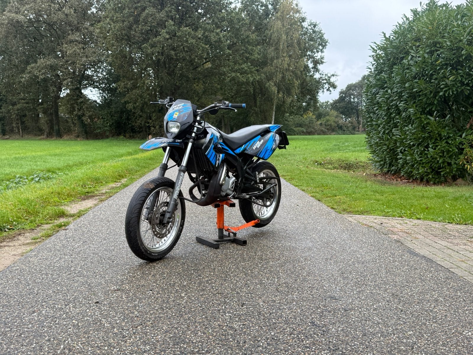 Derbi senda Xtreme 2010. Project WOK, Fietsen en Brommers, Ophalen, Gebruikt