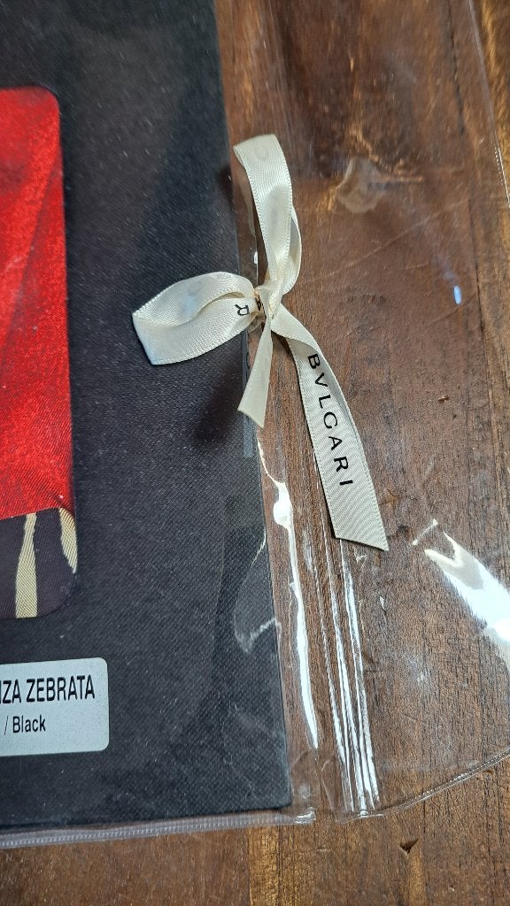 Bulgari shawl met certificaat nieuw in ver, Ophalen of Verzenden, Nieuw, Wit, Overige merken