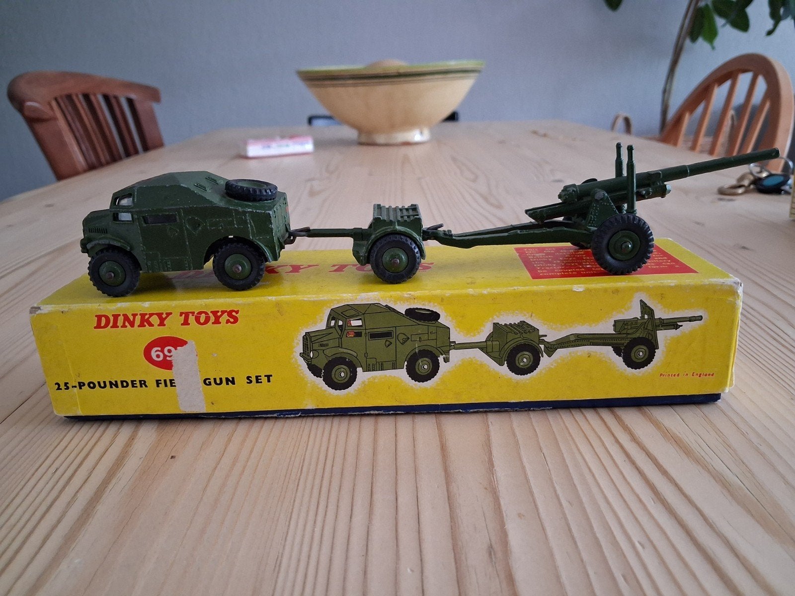 Dinky Toys Field Gun Set, Ophalen of Verzenden, Zo goed als nieuw, Bus of Vrachtwagen