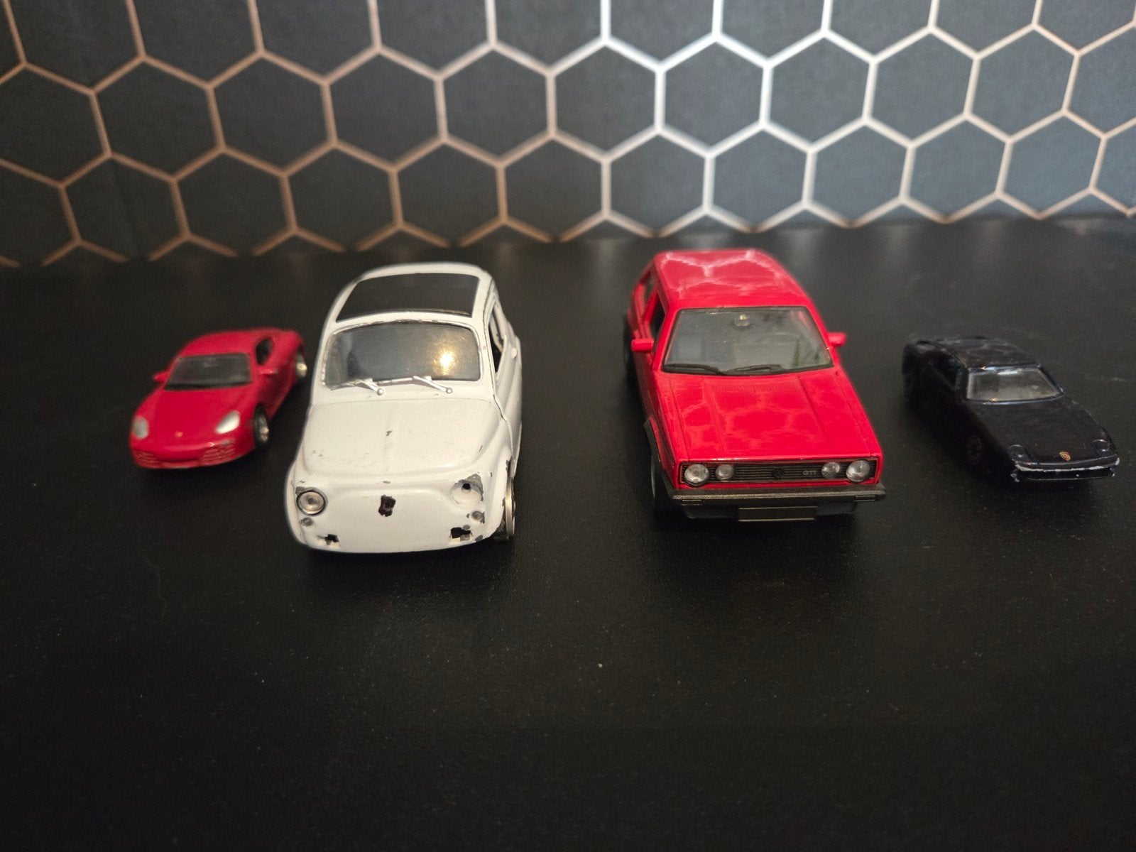 Set van 4 Welly modelauto's: Ferrari, Fiat, Golf, Porsche, Ophalen of Verzenden, Gebruikt, Auto