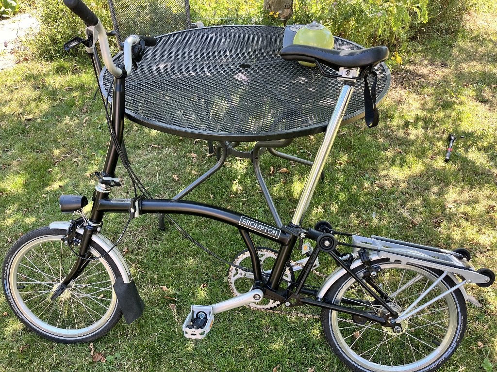Stijlvolle Brompton vouwfiets - zwart, Fietsen en Brommers, Fietsen | Vouwfietsen, Ophalen, Gebruikt, Brompton, Velgrem