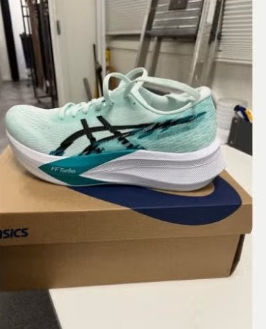 Asics Magic Speed 4W / 41½, Hardloopschoenen, Nieuw, Ophalen of Verzenden, Hardlopen