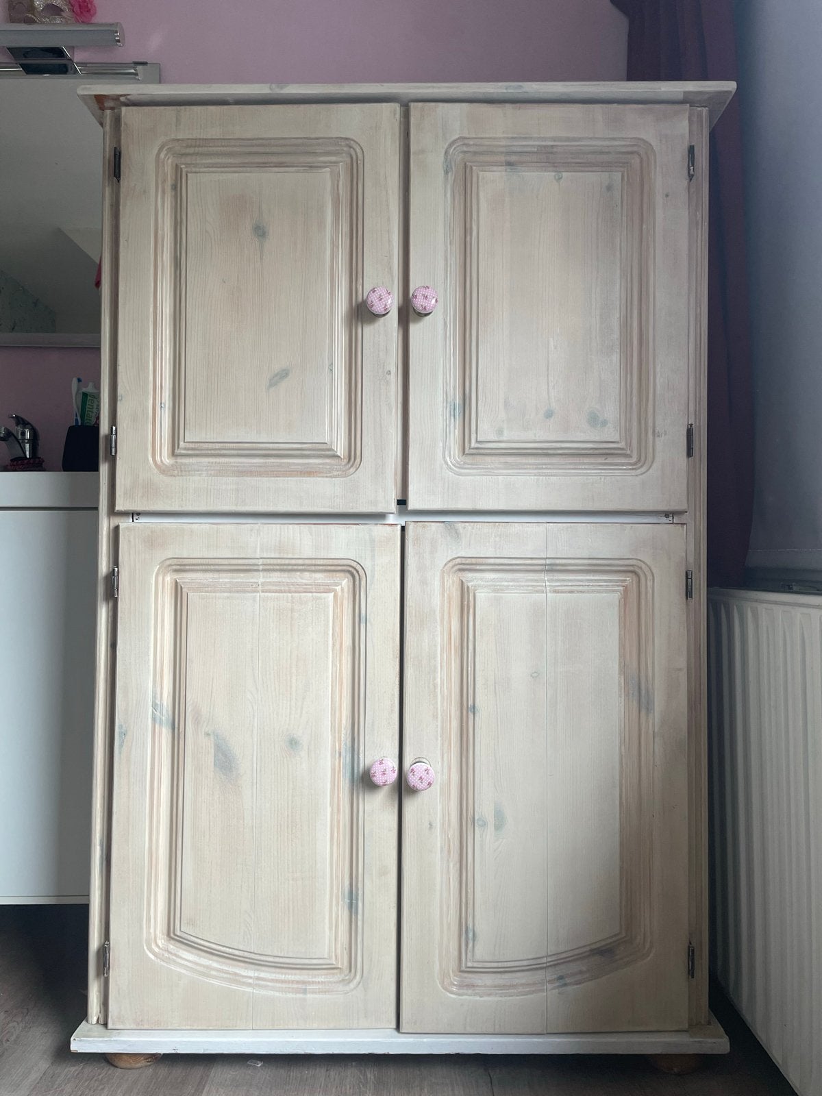 Mooie kast met 4 deuren en planken - antieke stijl, Ophalen, Gebruikt