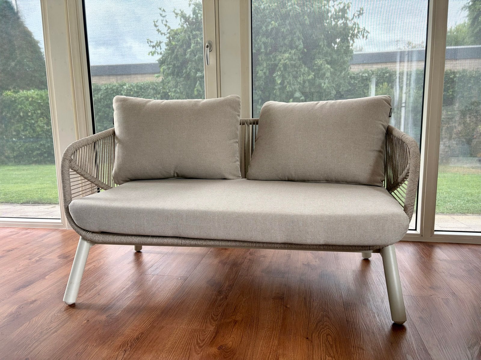 Intratuin 2-zits loungebank Lola beige, Ophalen, Zo goed als nieuw, Overige materialen