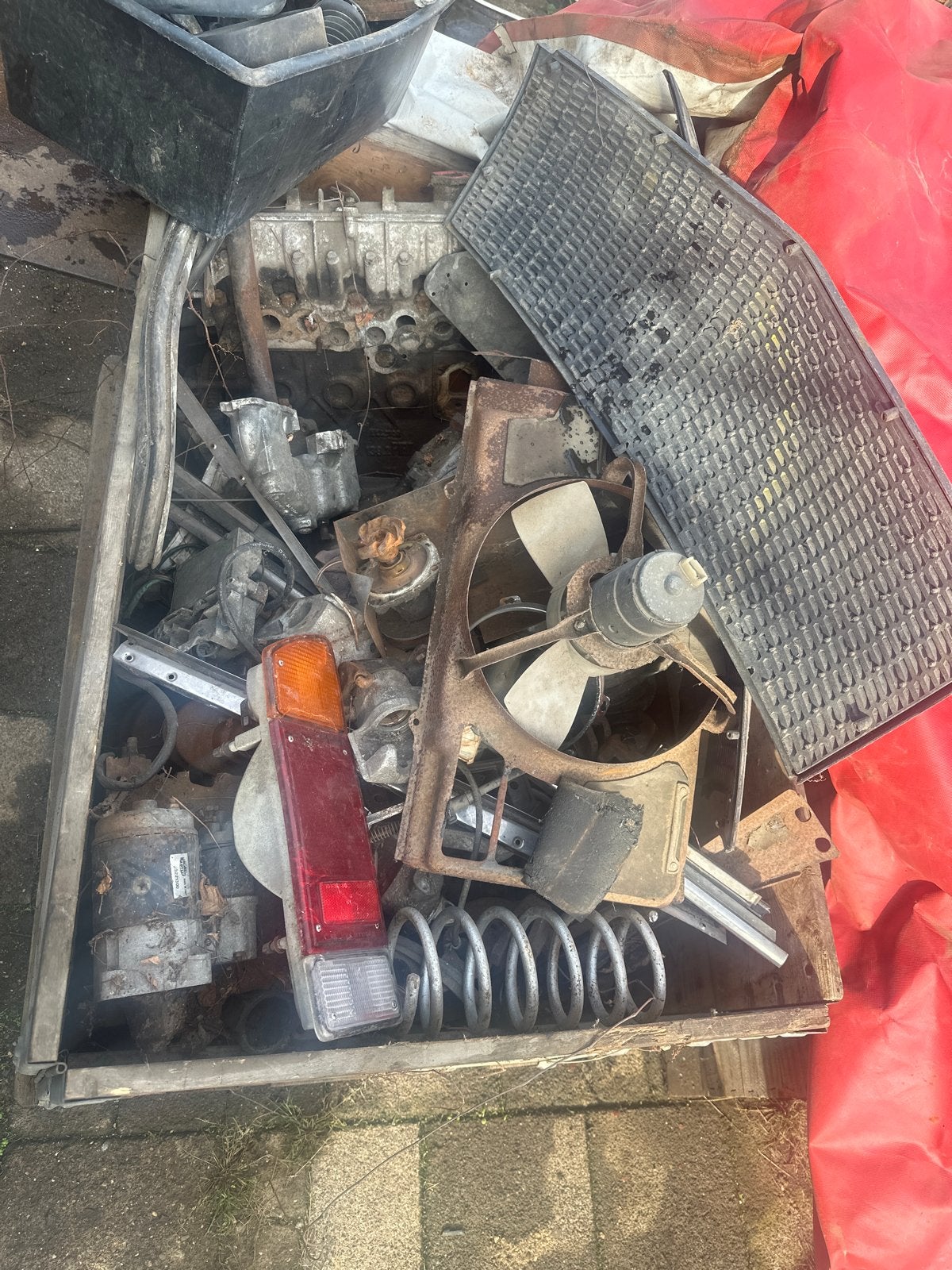 Mystery pallet met Fiat onderdelen - onbekend model, Ophalen, Gebruikt, Fiat