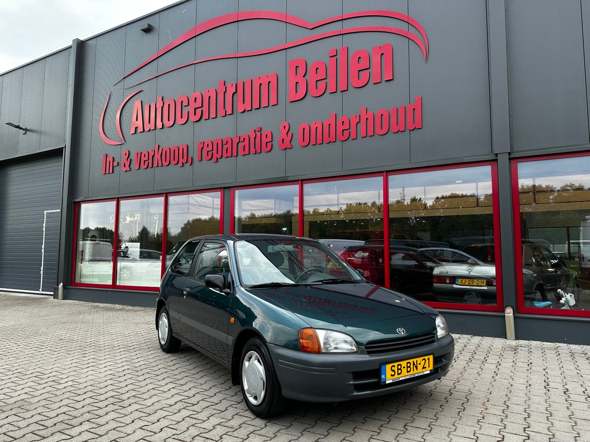 Toyota Starlet 1.3-16V XLi GTSi / AUTOMAAT / DEALER ONDERHOU, Dealer onderhouden, Gebruikt, 4 cilinders, Starlet