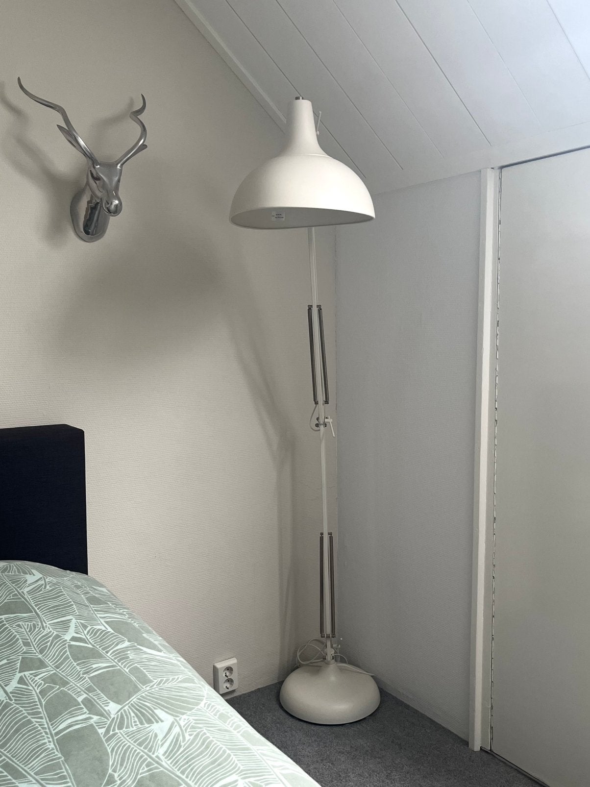 Industriële vloerlamp, Huis en Inrichting, Ophalen, Gebruikt, E27 (groot), Metaal
