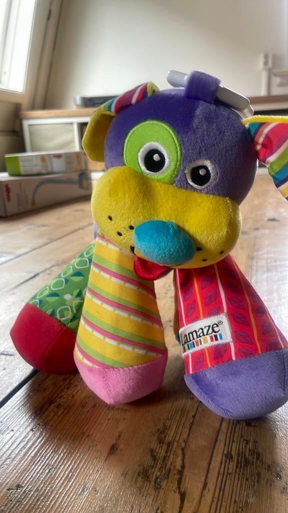 Speelgoedhond maakt toeterend geluid met poten, Ophalen, Gebruikt, Met geluid, Hond