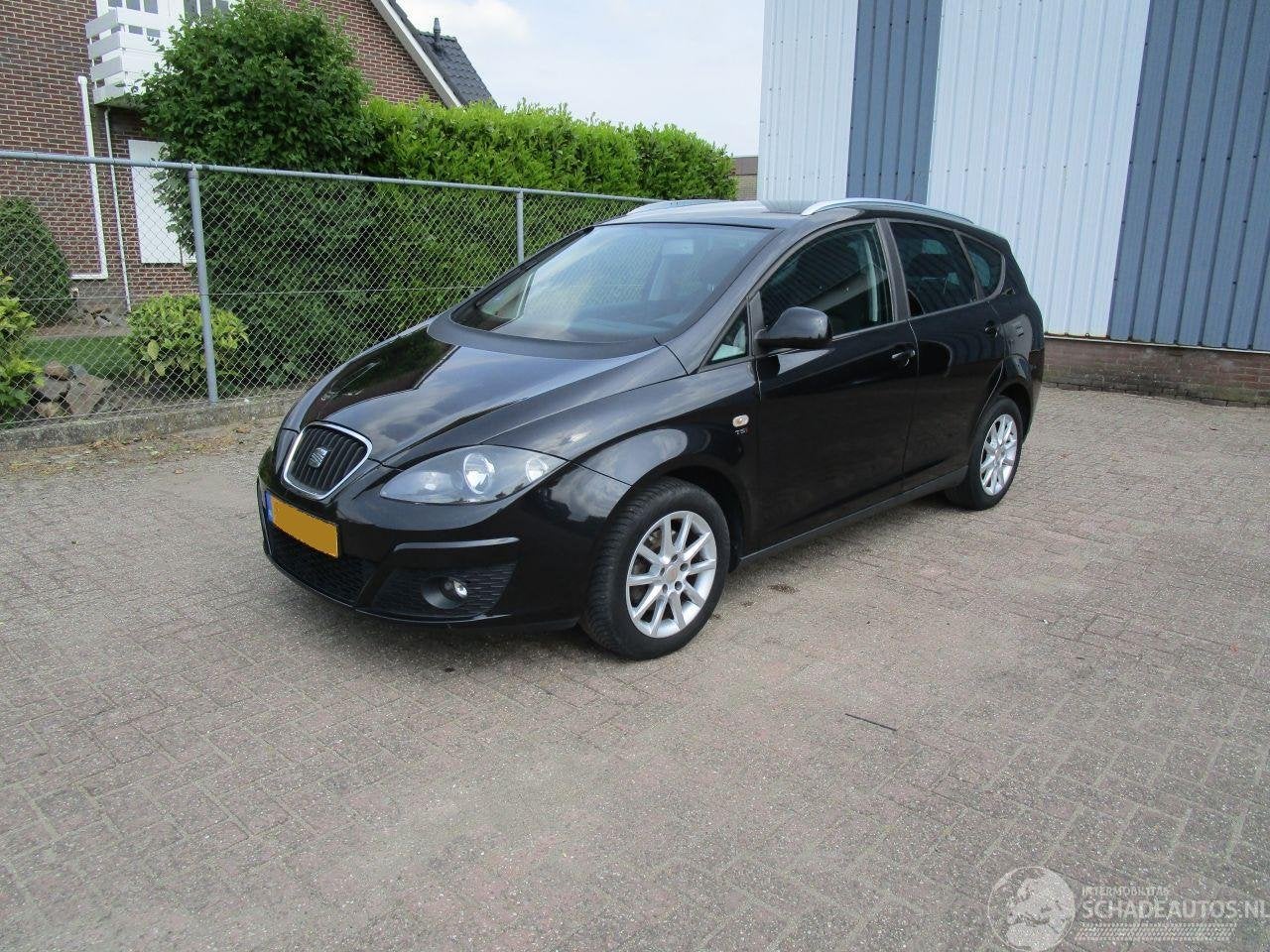 SEAT Altea XL 1.2 TSI Navi Clima 6-Bak (bj 2010), Auto diversen, Schadeauto's, Overige carrosserieën, Zwart, Handgeschakeld, Service@seat.de