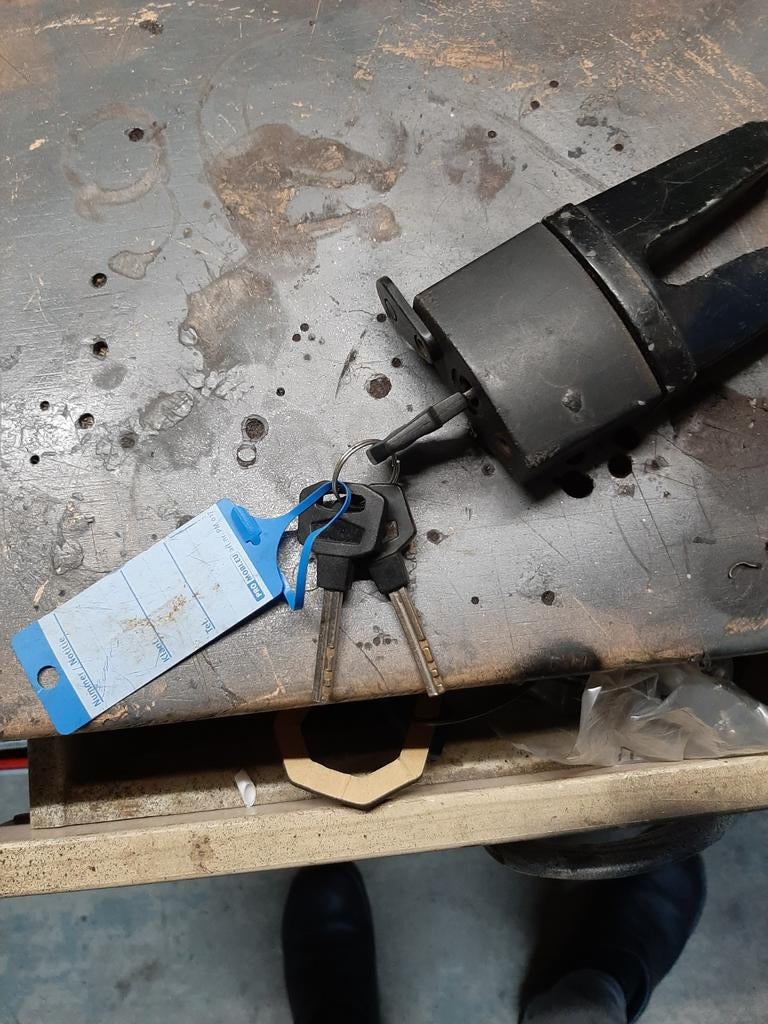 Remschijfslot motor met sleutels, Ophalen of Verzenden
