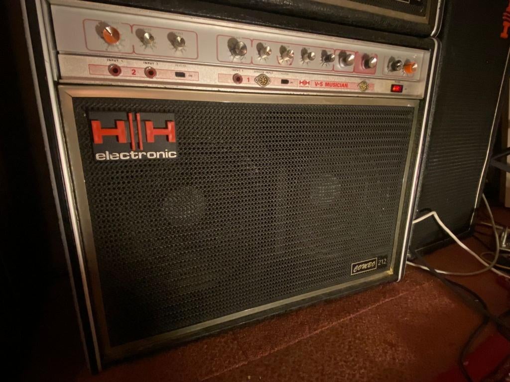 HH Electronic V-S Musician Combo 212 guitar amplifier, Ophalen, HH Electronics, Gebruikt, Hahahaha@gmail.com