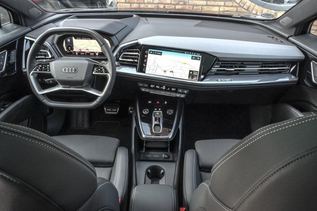 Audi Q4 e-tron Sportback 55 e-tron quattro | S-Line | Panora, Auto's, Audi, Keurmerk '100% Onderhouden', 0 cilinders, Zwart, Zwart