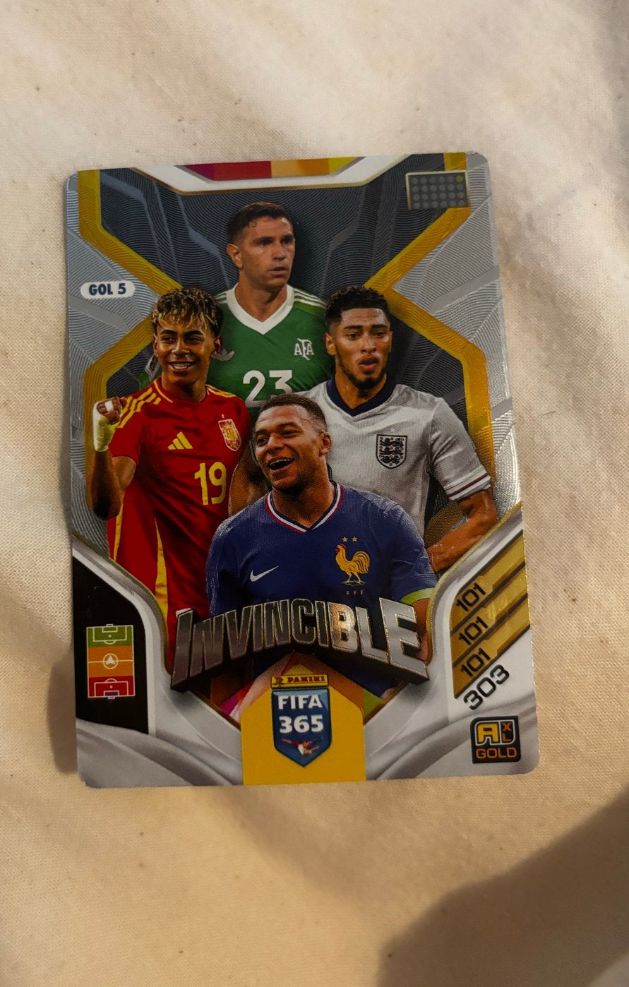 Fifa 365 Adrenalyn XL 2026 Trading Card GOL5 Invincible, Ophalen of Verzenden, Zo goed als nieuw, Buitenlandse clubs, Spelerskaart