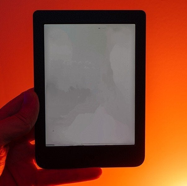 Gezocht: defecte ereaders voor reparatie of onderdelen, Computers en Software, E-readers, KOBO., 6 inch of minder, Ophalen of Verzenden