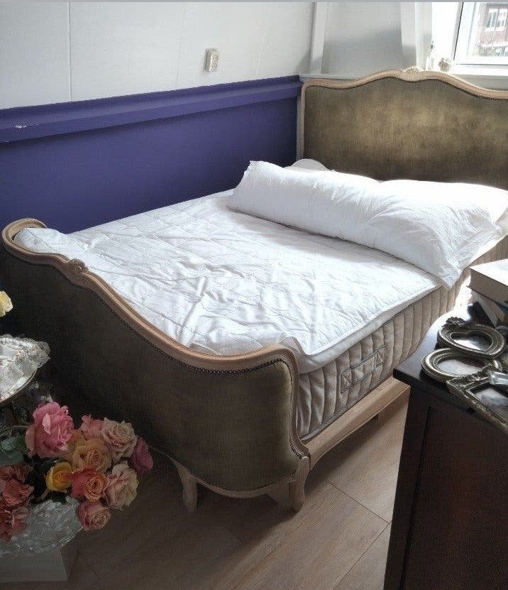 Antiek bed, nieuw gestoffeerd, hout opgeknapt: bieden vanaf, Ophalen, Tweepersoons, Hout, 140 cm