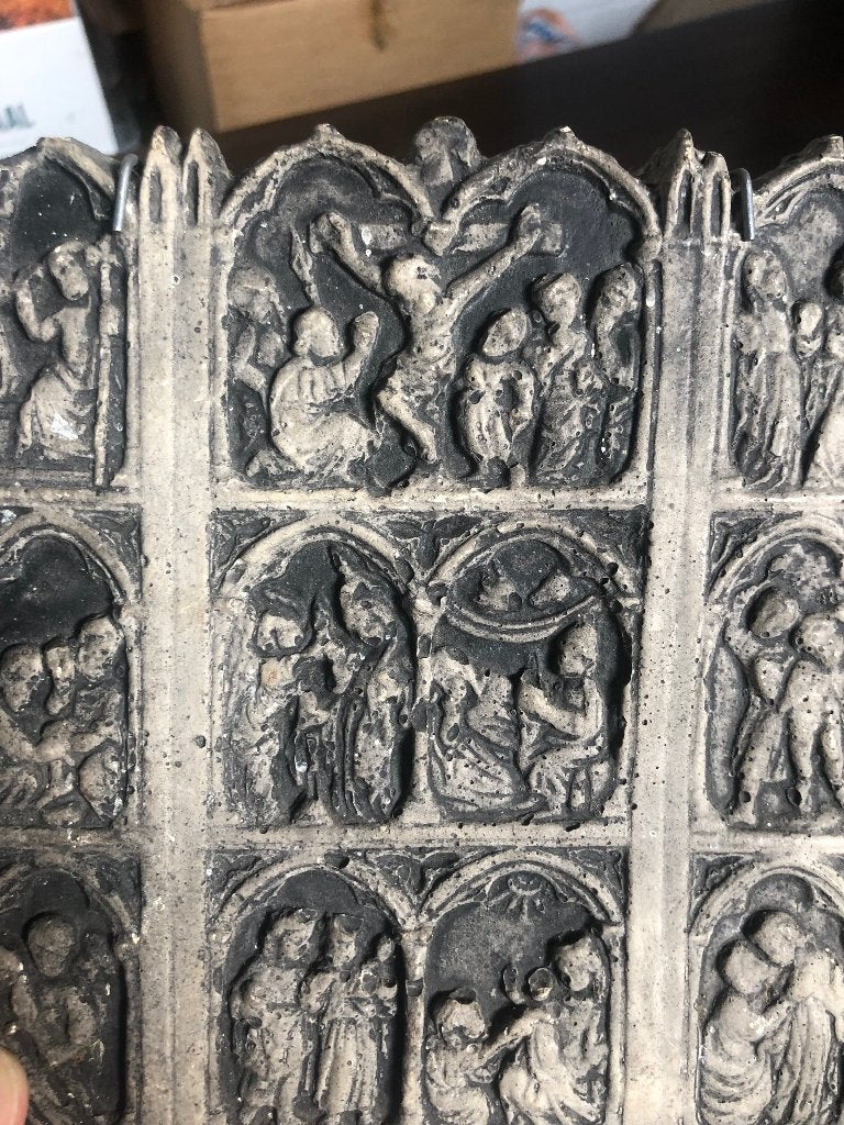 Reliegie religieus steen kruisweg, Antiek en Kunst, Antiek | Religie, Ophalen of Verzenden