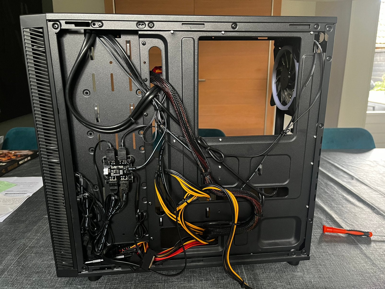 Op zoek naar Kapot/werkende computer onderdelen, Computers en Software, Ophalen of Verzenden, Zo goed als nieuw