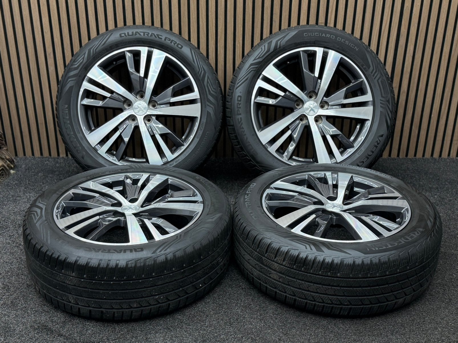 Originele 18 inch Peugeot 3008 5008 5x108 ET49 All Season, Auto-onderdelen, Banden en Velgen, Ophalen, 18 inch, ., Banden en Velgen