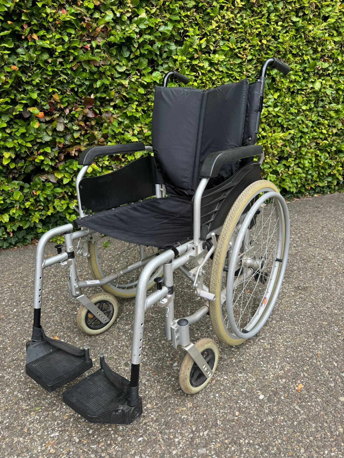 Rolstoel excel lichtgewicht hardr banden opvouwbaar, Ophalen, Inklapbaar, Gebruikt, Duwrolstoel