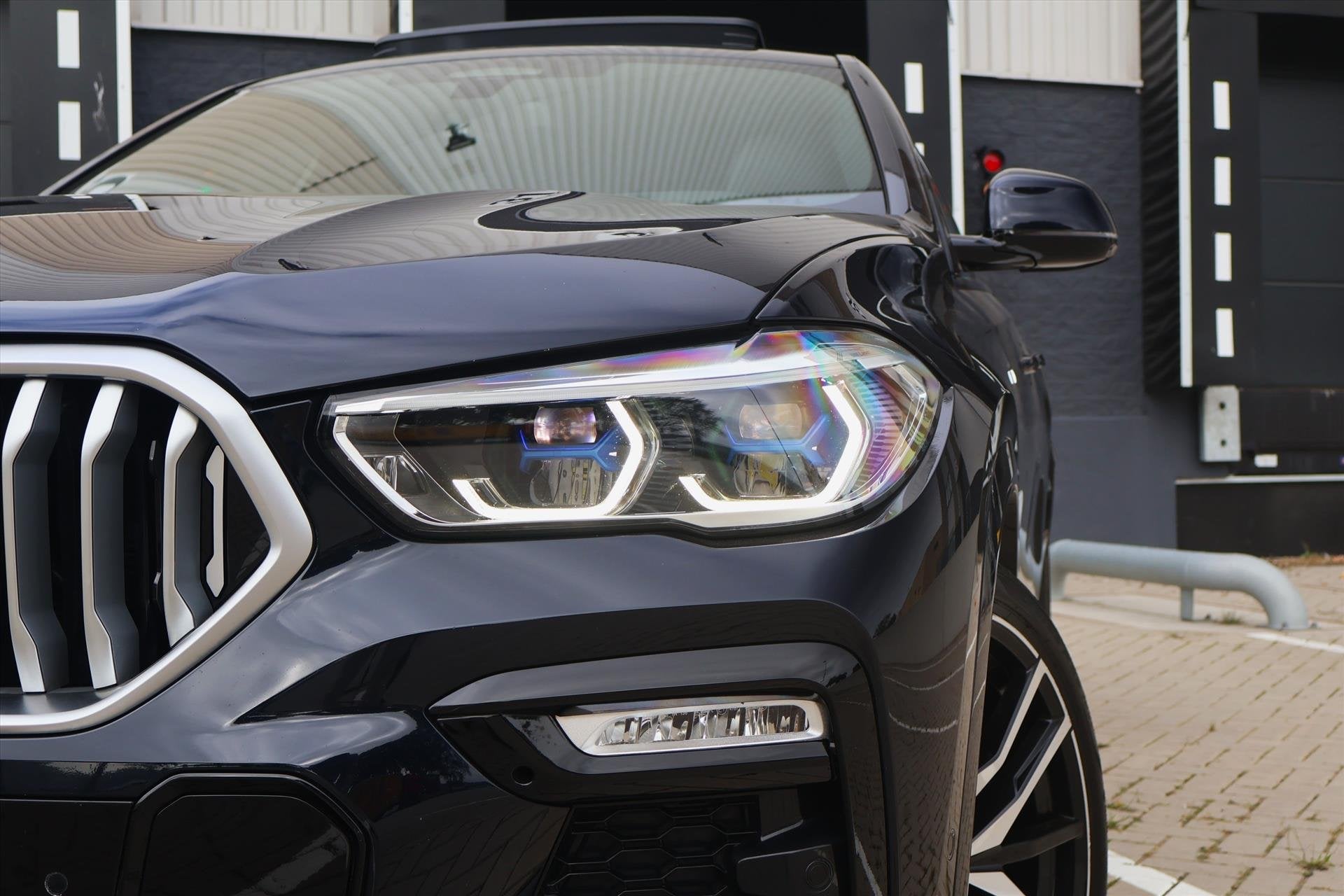 BMW X6 (g06) xDrive40i M-SPORT 340pk | NL AUTO | 1e EIG | DE, Auto's, Dealer onderhouden, Gebruikt, Adaptive Cruise Control, Met garantie (alle)