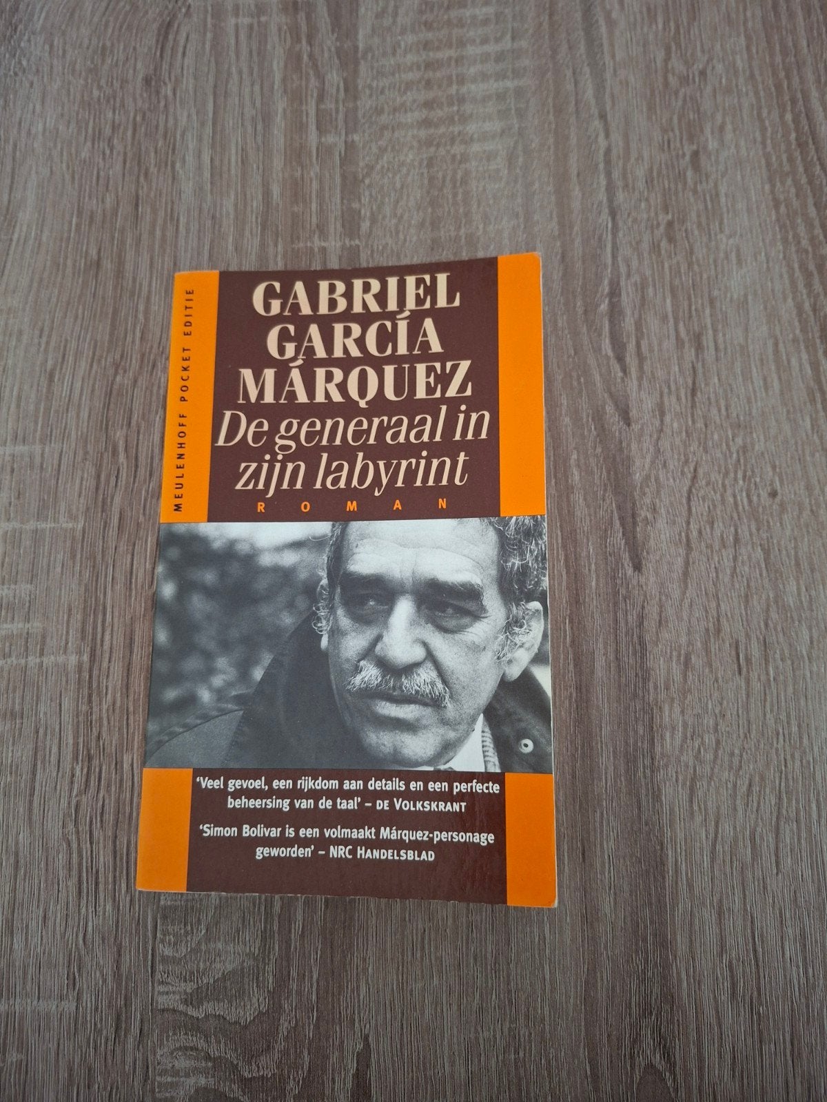 De generaal in zijn labyrint - Gabriel García Márquez, Ophalen of Verzenden, Gelezen, Gabriel García Márquez