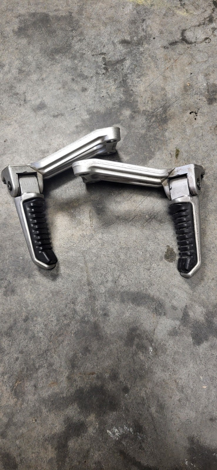 Passagier voetsteunen Ducati 600 750 900, Ophalen of Verzenden, Gebruikt