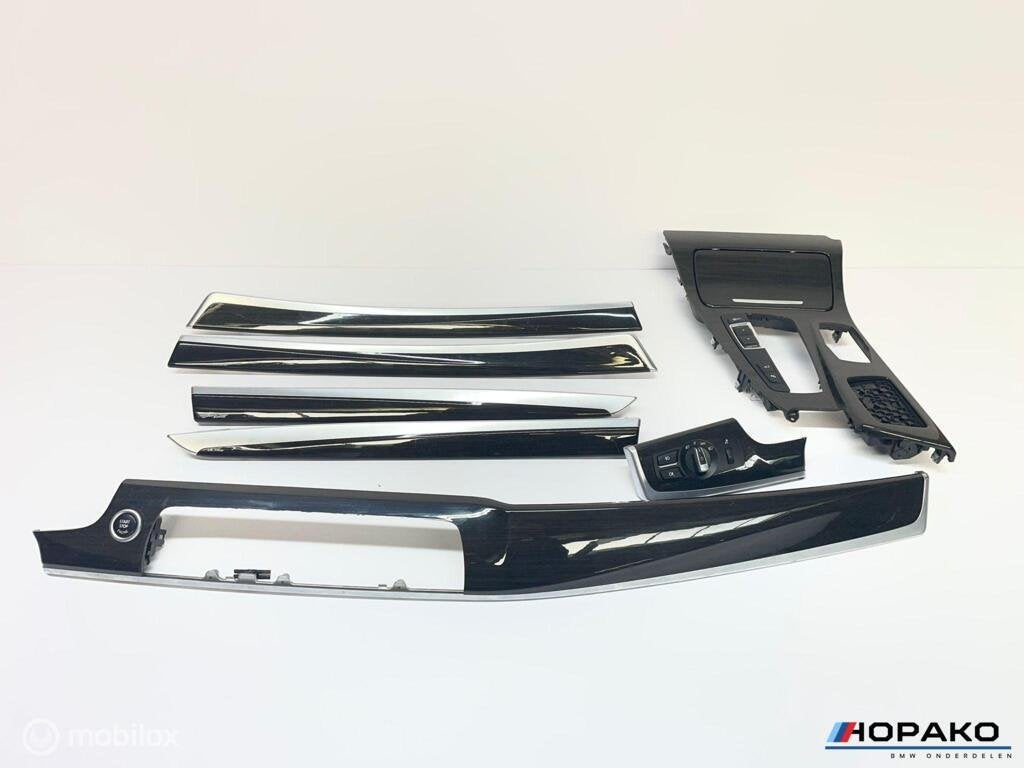 Interieurlijsten set hout / walnoot BMW 5 serie F10 F11, Auto-onderdelen, Gebruikt, Einsteinlaan 5 rijswijk, Bmw, Ophalen of Verzenden