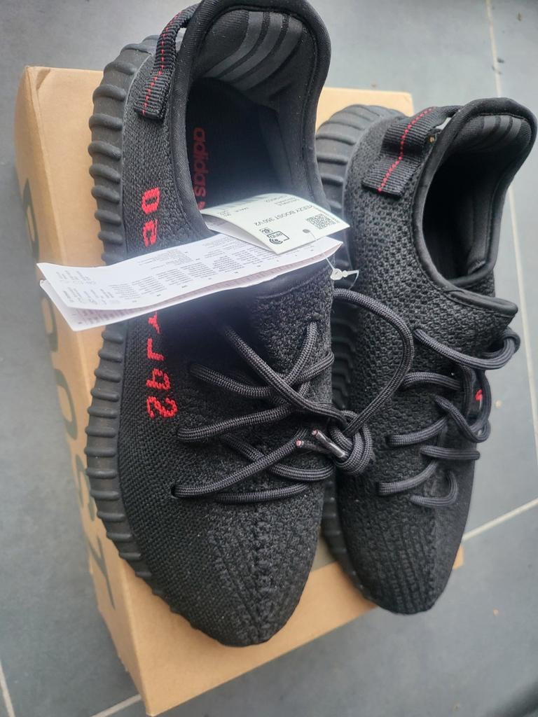 Adidas Jeezy Boost 350 V2, Ophalen of Verzenden, Nieuw, Schoenen