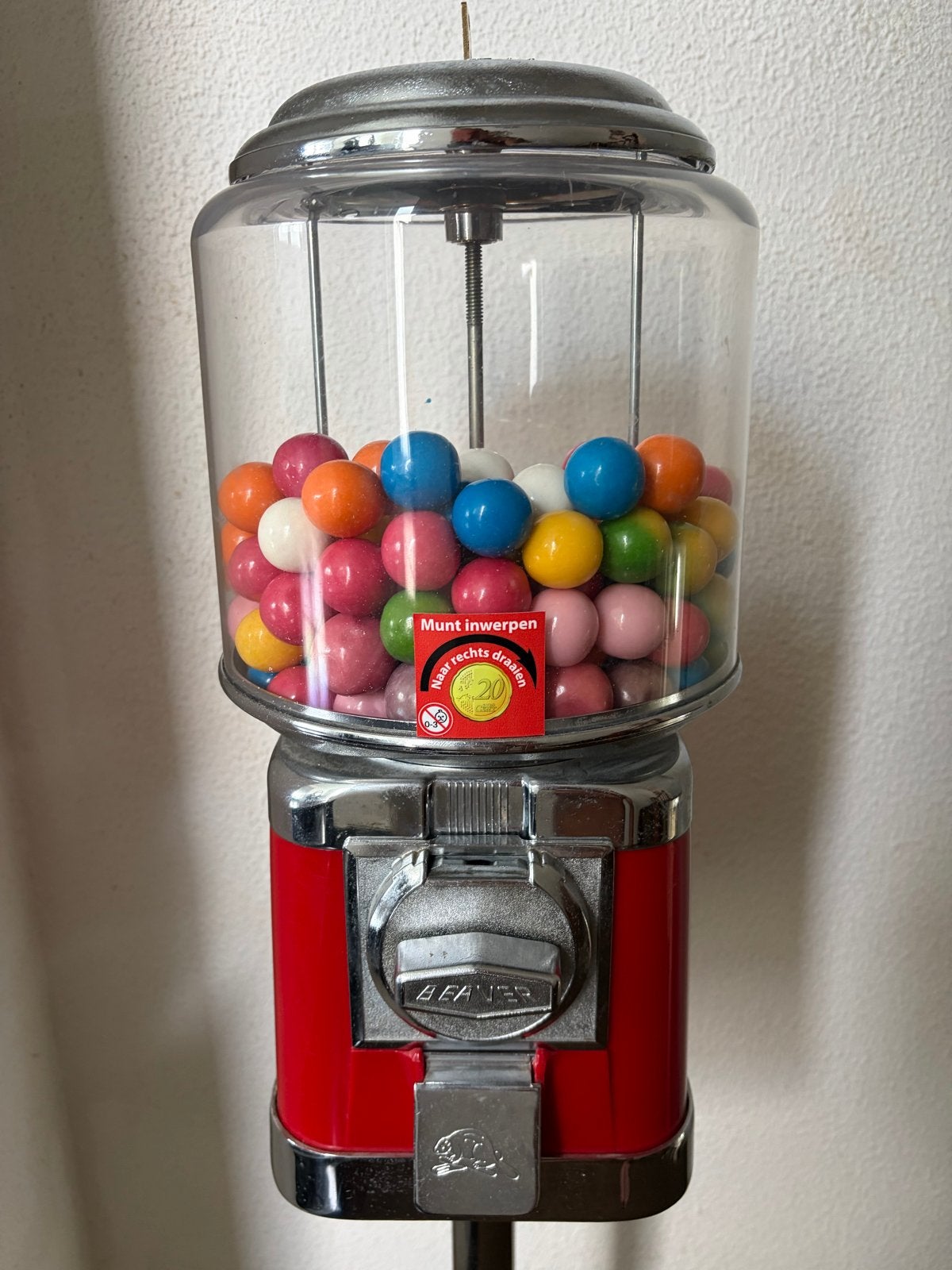 Vintage Beaver kauwgomballenautomaat op standaard, Ophalen of Verzenden, Zo goed als nieuw
