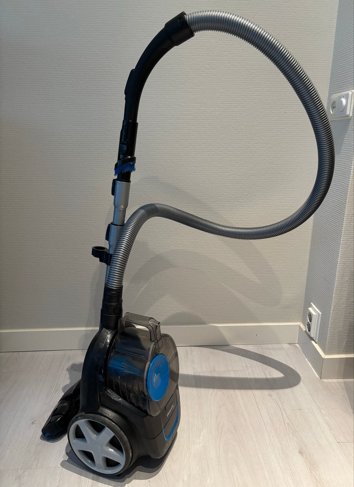 Philips PowerPro Compact stofzuiger - Zwart/Blauw, Ophalen, Inclusief accessoires, Gebruikt, Philips