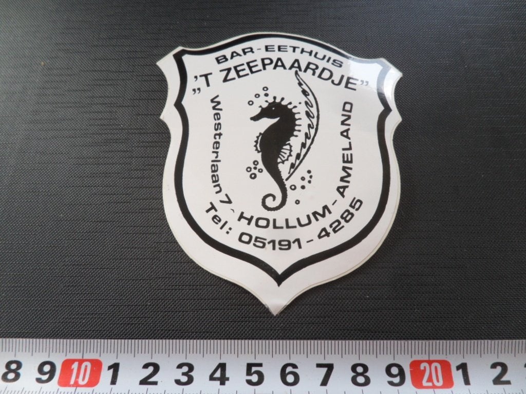 sticker Hollum Ameland Bar Eethuis 't Zeepaardje, Ophalen of Verzenden, Zo goed als nieuw
