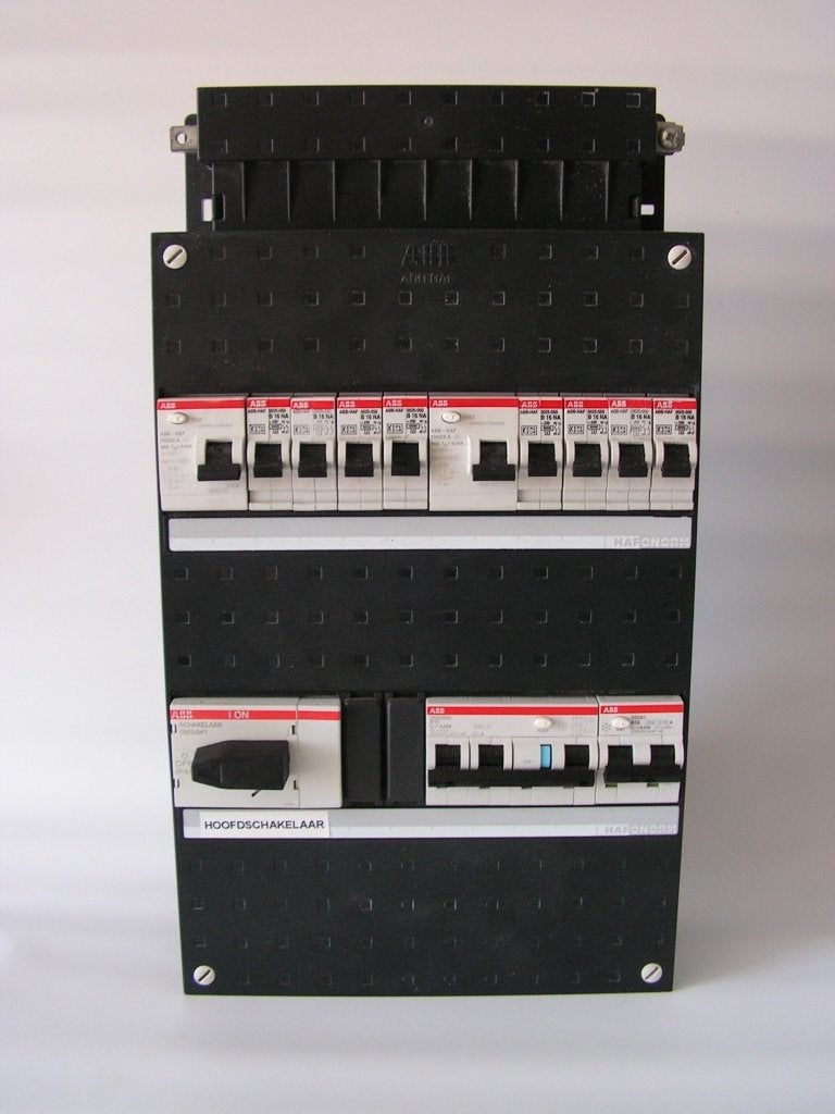 ABB busboard 3-fase 8 groepenkast + 1~ alamat + 3~ alamat, Ophalen of Verzenden, Gebruikt, ABB, Overige typen