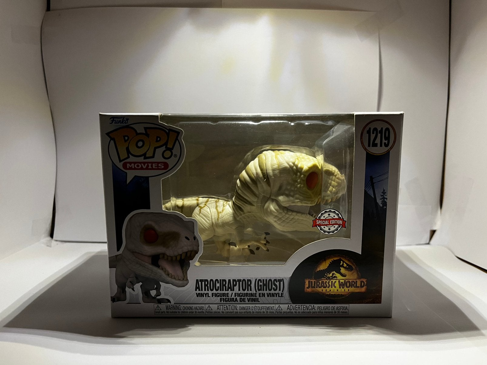 Officiële Atrociraptor (ghost) funko pop, Ophalen, Zo goed als nieuw